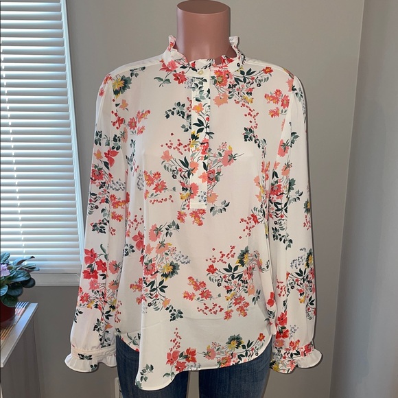 LOFT Tops - LOFT Floral Ruffle Henley Blouse Top